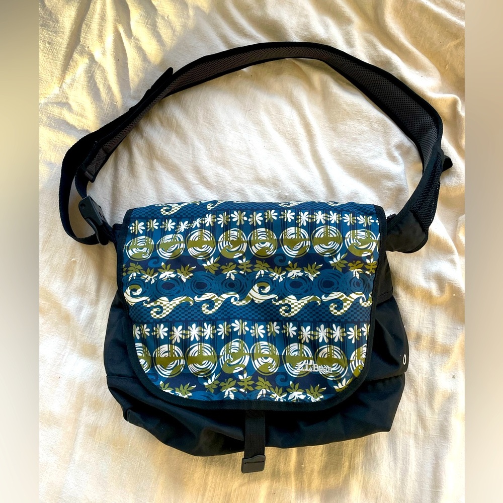 L.L. BEAN black florals Messenger Bag